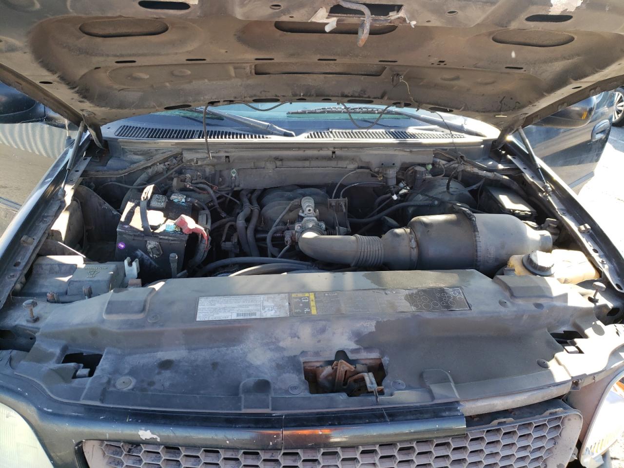 Photo 7 from auction – 2004 FORD F-150 with VIN 1FTRX17213NB02074