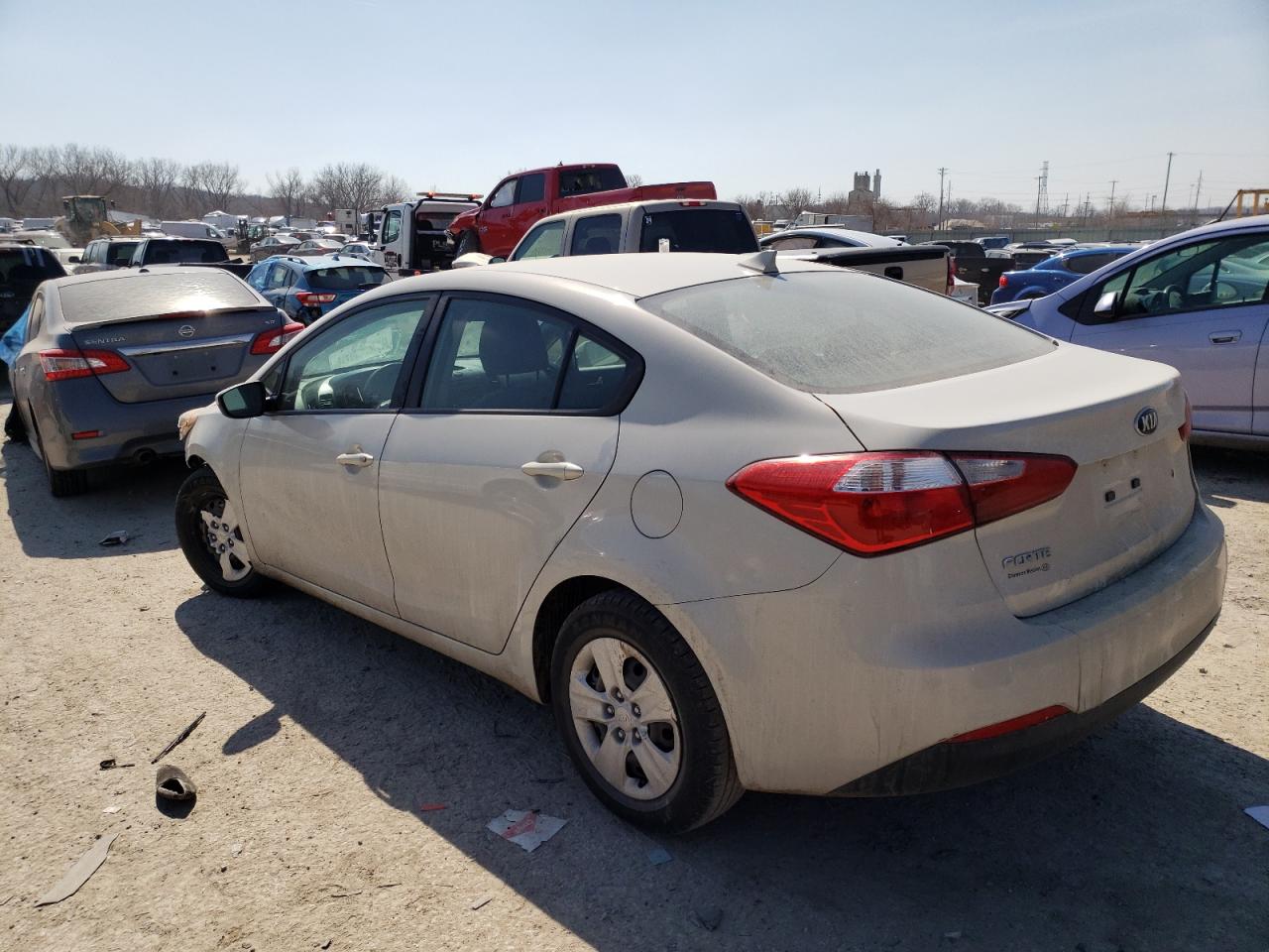 Photo 3 from auction – 2014 KIA FORTE LX with VIN KNAFK4A68E5134325