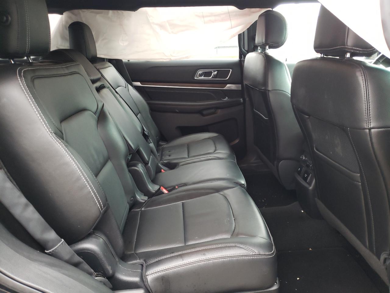 Photo 6 from auction – 2017 FORD EXPLORER L with VIN 1FM5K7FH4HGA20286