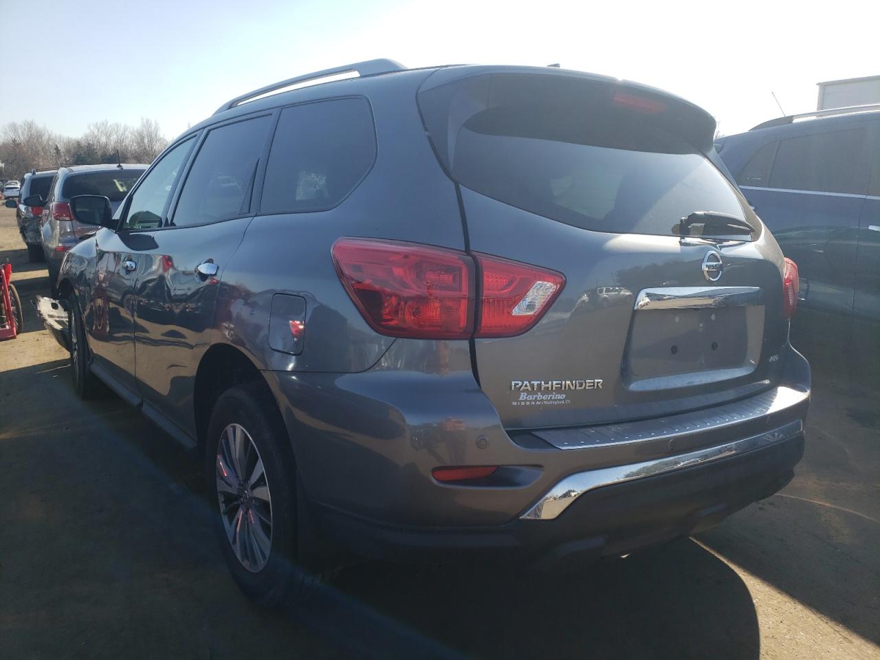 Photo 3 from auction – 2020 NISSAN PATHFINDER with VIN 5N1DR2AM1LC625865