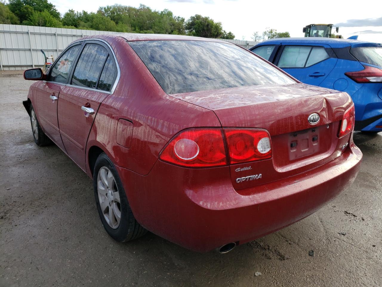 Photo 3 from auction – 2008 KIA OPTIMA LX with VIN KNAGE124785253298