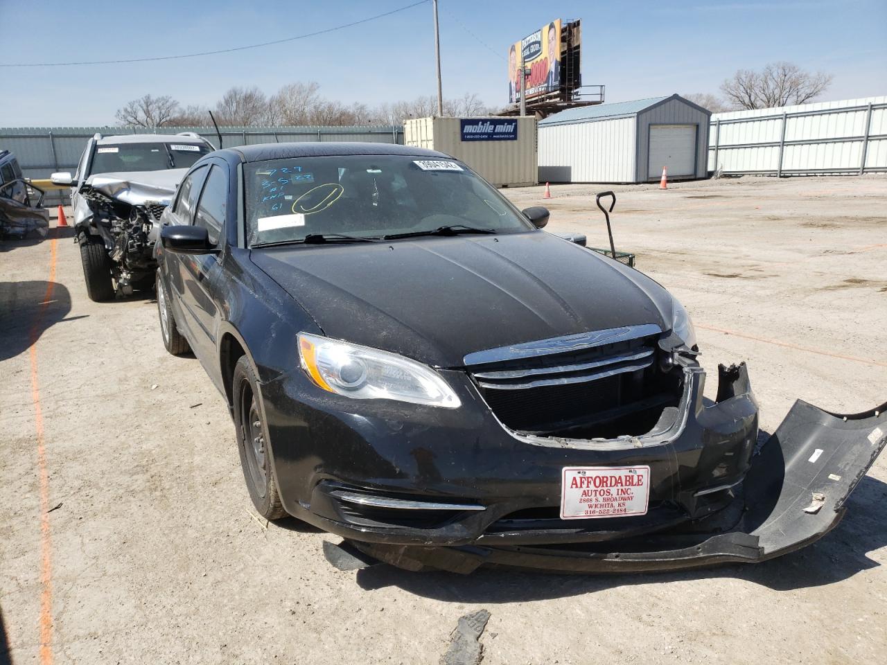 CHRYSLER 200 LX 2014 with VIN 1C3CCBAB9EN238086 - Photo from auction
