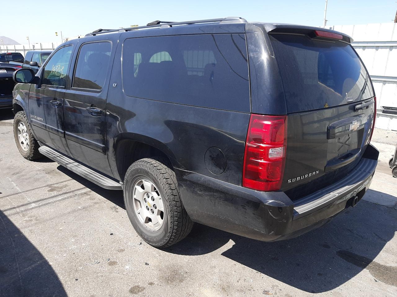 Photo 3 from auction – 2009 CHEVROLET SUBURBAN C with VIN 1GNFC26019R200647