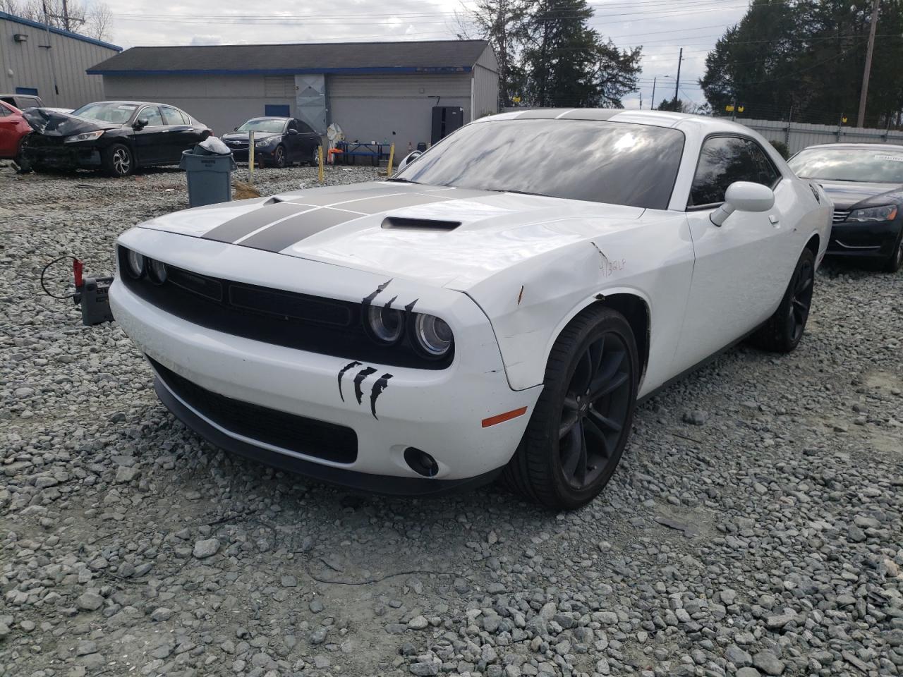 Photo 2 from auction – 2017 DODGE CHALLENGER with VIN 2C3CDZAG5HH558178