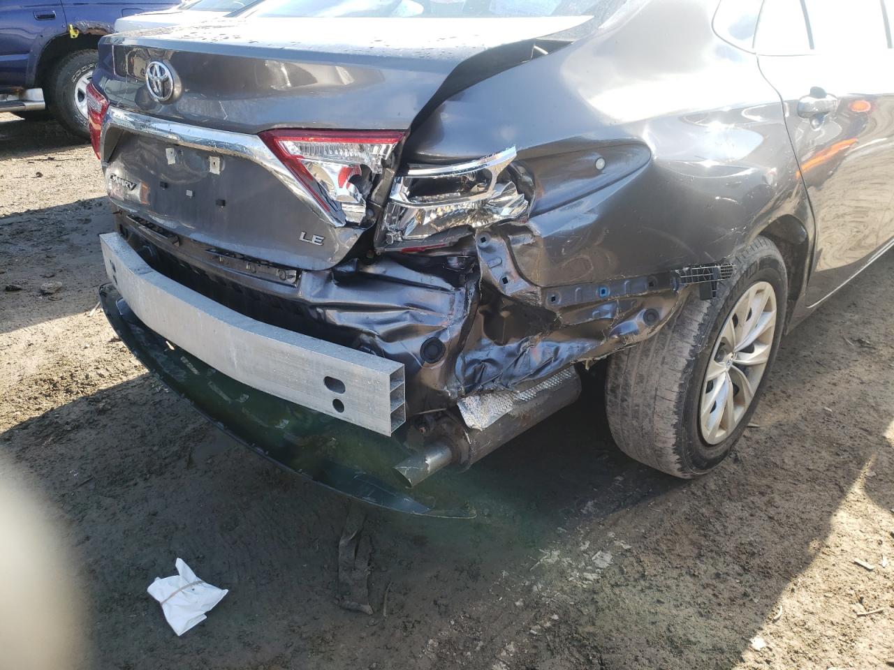 Photo 9 from auction – 2016 TOYOTA CAMRY LE with VIN 4T4BF1FK9GR525522