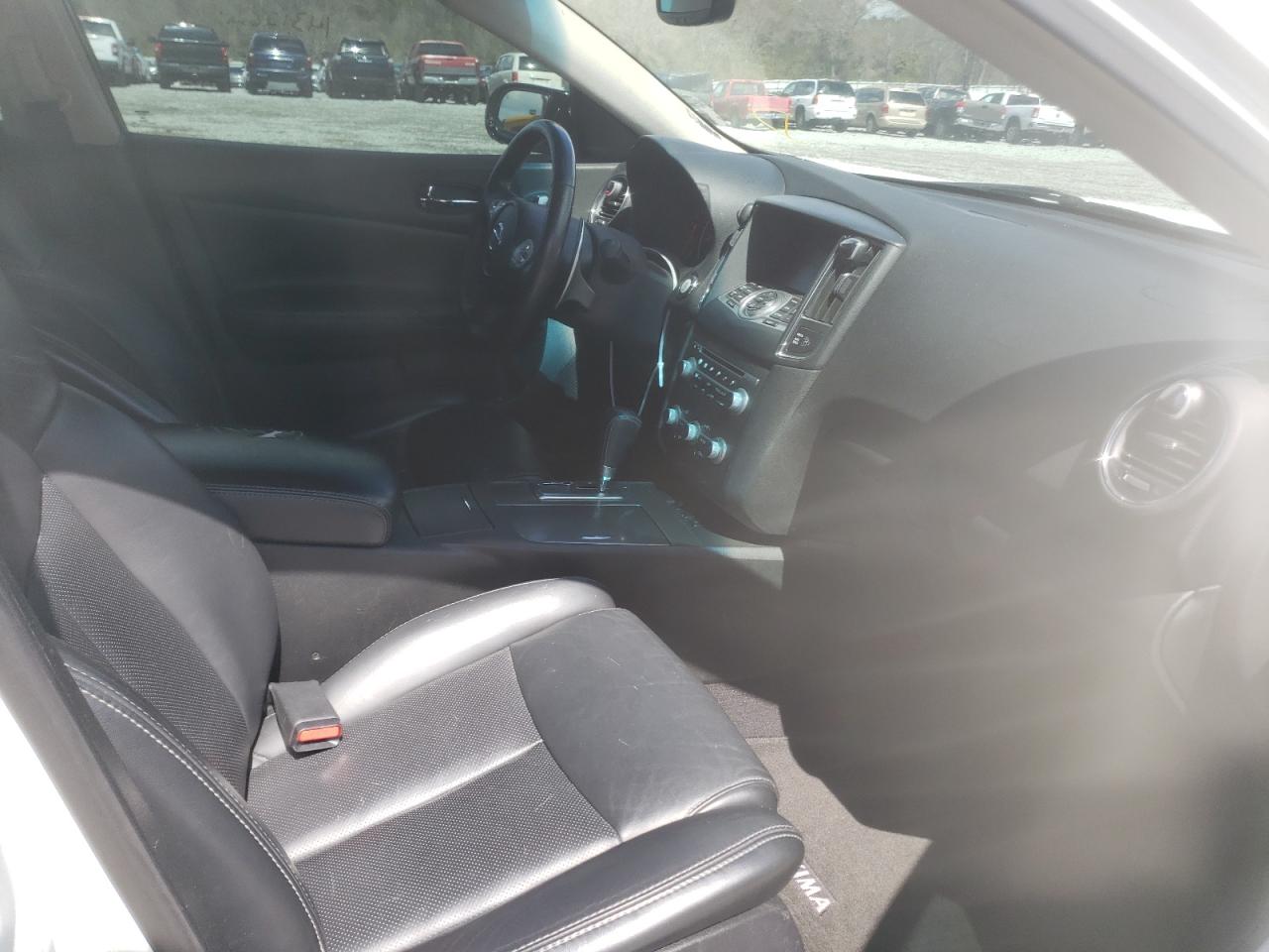 Photo 5 from auction – 2014 NISSAN MAXIMA S with VIN 1N4AA5AP4EC913527