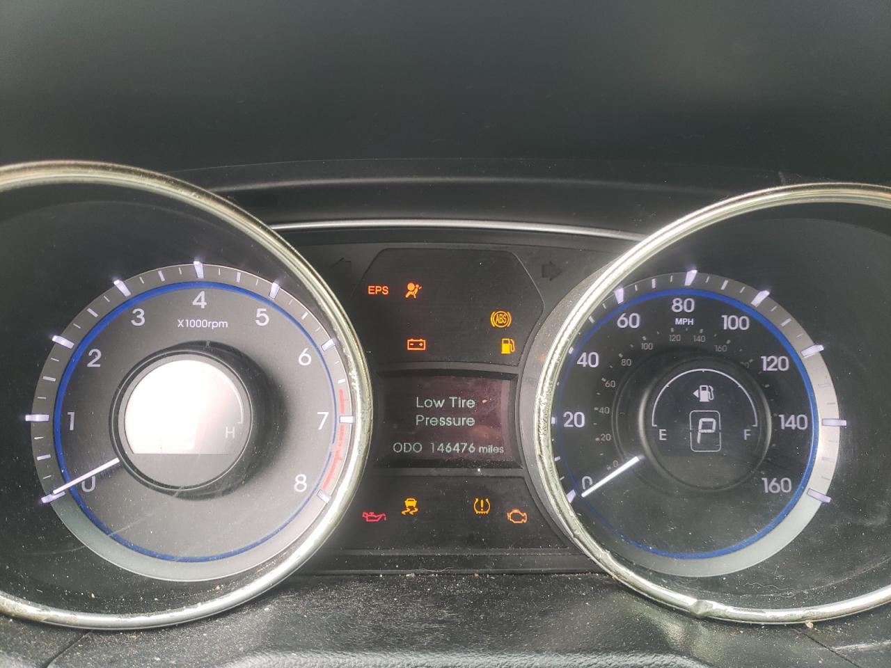 Photo 8 from auction – 2012 HYUNDAI SONATA SE with VIN 5NPEC4AB9CH404684