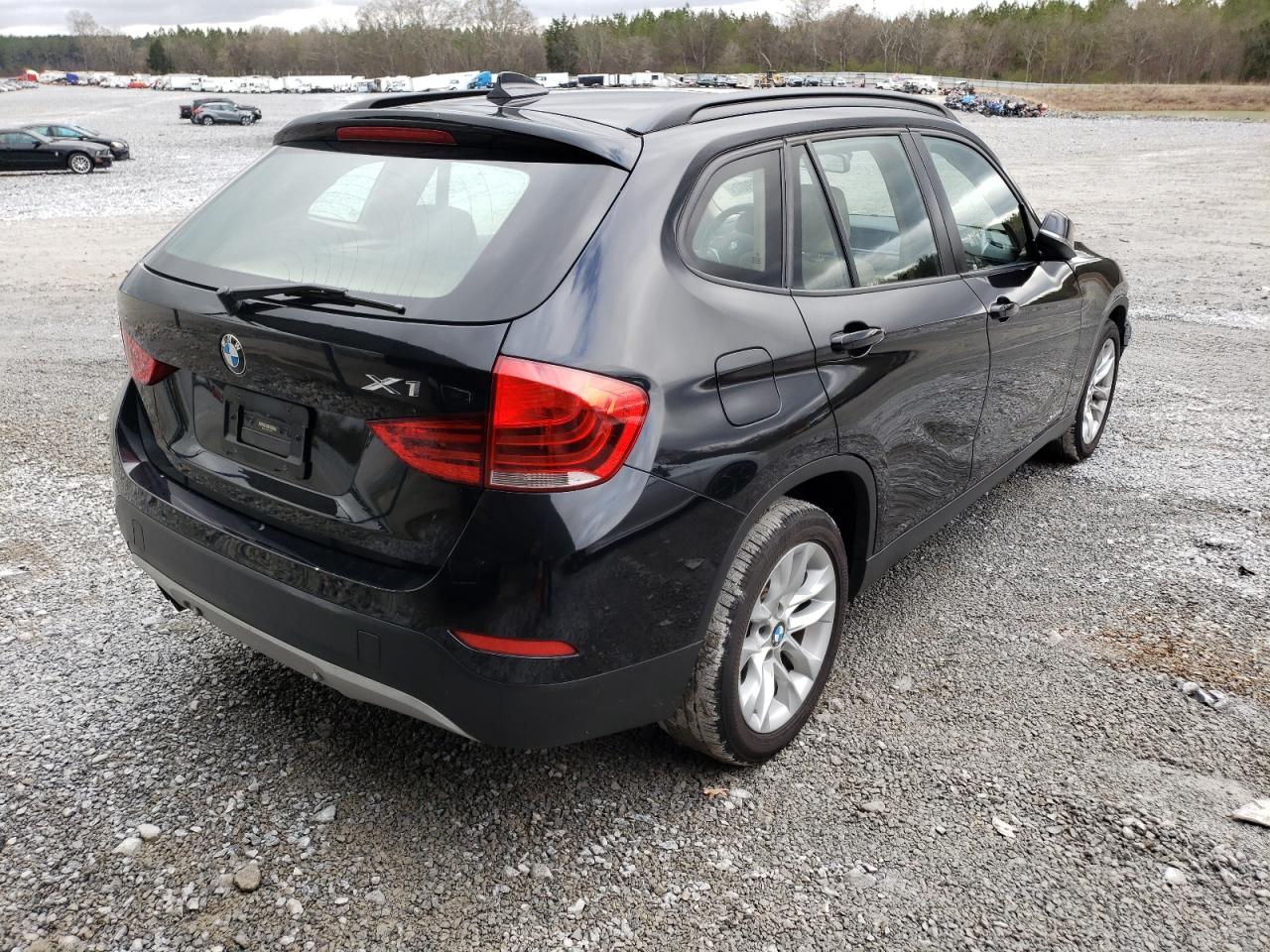 Photo 4 from auction – 2015 BMW X1 XDRIVE2 with VIN WBAVL1C53FVY32497