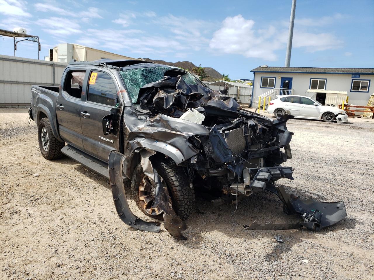 TOYOTA TACOMA DOU 2017 with VIN 3TMCZ5AN9HM093281 - Photo from auction