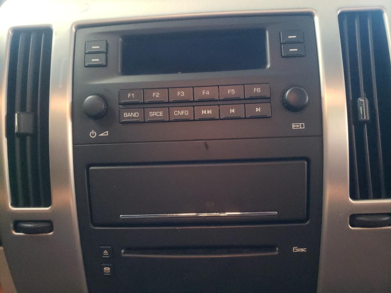 Photo 9 from auction – 2005 CADILLAC STS with VIN 1G6DW677050198188
