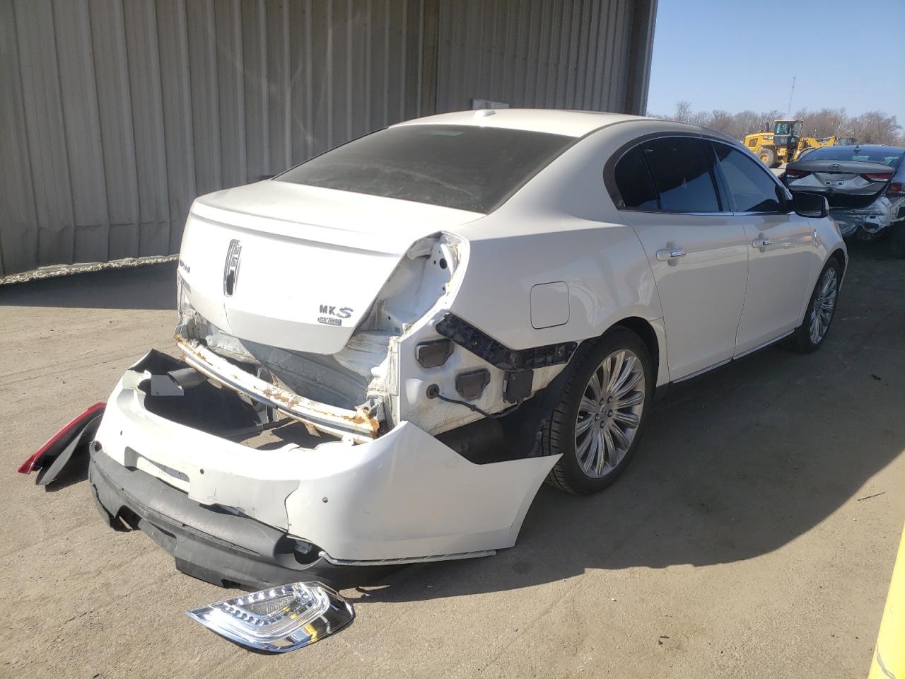 Photo 4 from auction – 2013 LINCOLN MKS with VIN 1LNHL9EK4DG607780