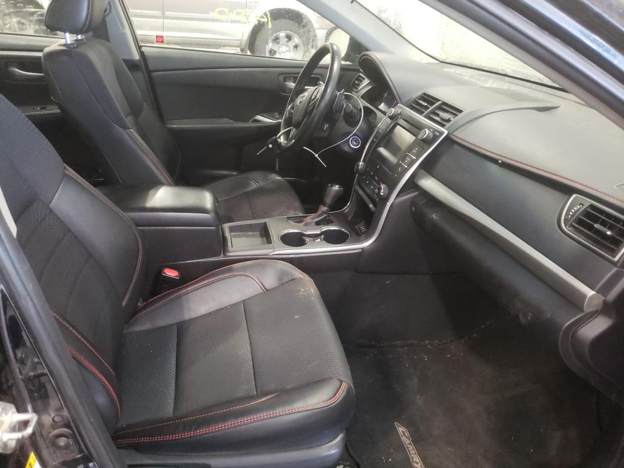 Фото 5 с аукциона – 2016 TOYOTA CAMRY LE с VIN 4T1BF1FK2GU511004