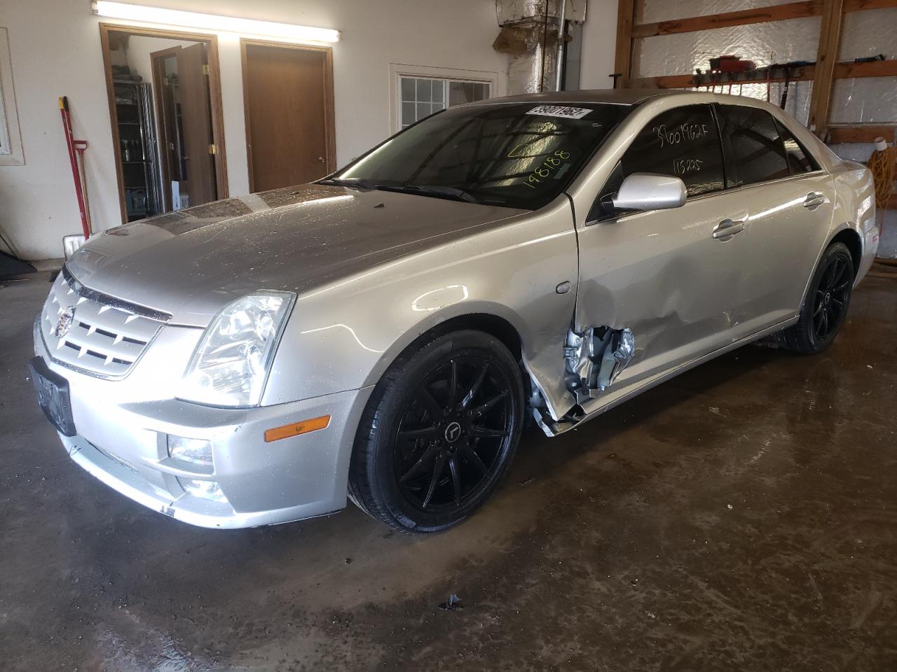 Photo 2 from auction – 2005 CADILLAC STS with VIN 1G6DW677050198188