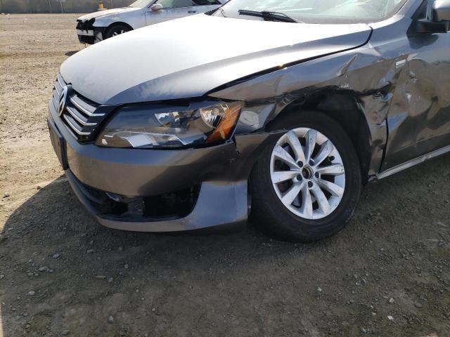 Photo 9 from auction – 2014 VOLKSWAGEN PASSAT S with VIN 1VWAT7A33EC103767