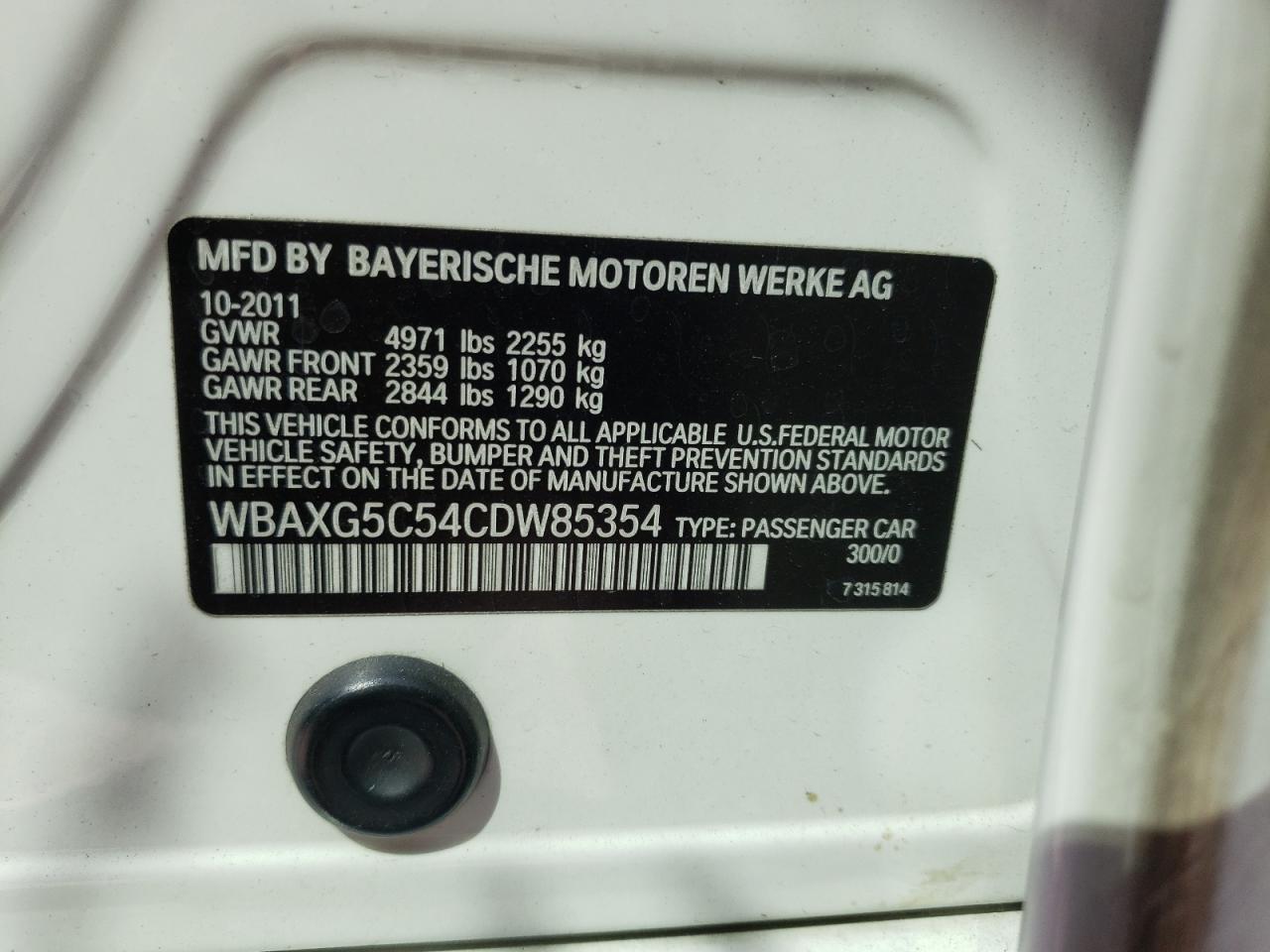 Photo 10 from auction – 2012 BMW 528 I with VIN WBAXG5C54CDW85354