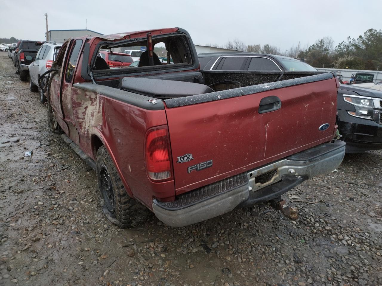 Фото 3 с аукциона – 2000 FORD F150 с VIN 1FTRX18L9YNB46516