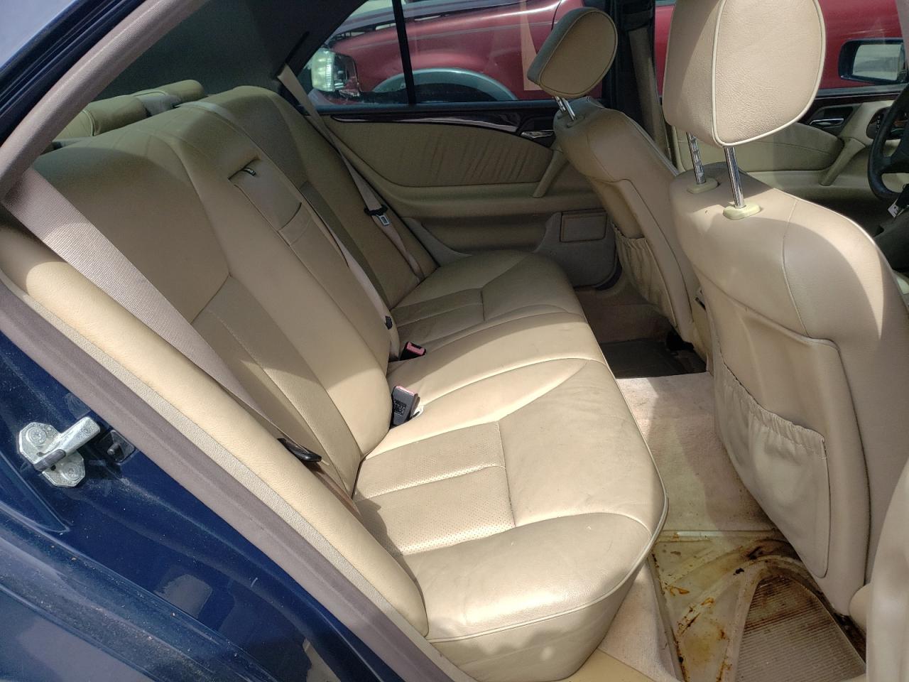 Photo 6 from auction – 1997 MERCEDES-BENZ E 320 with VIN WDBJF55F7VJ035759