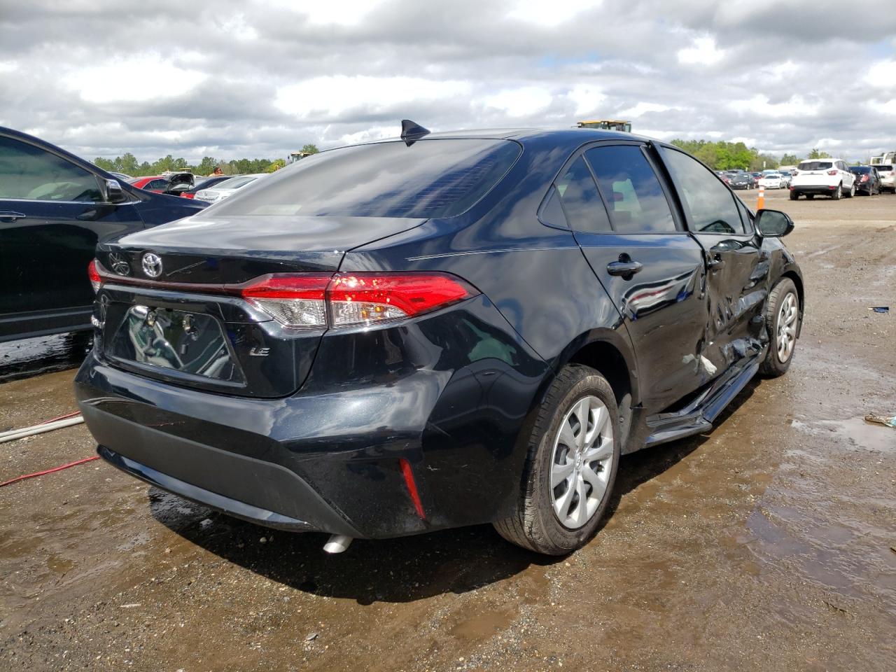 Photo 4 from auction – 2022 TOYOTA COROLLA LE with VIN JTDEPMAE2NJ192137