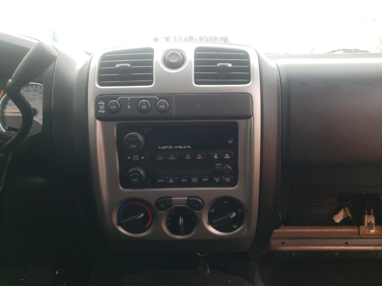 Photo 9 from auction – 2008 CHEVROLET COLORADO with VIN 1GCDT13E988173244