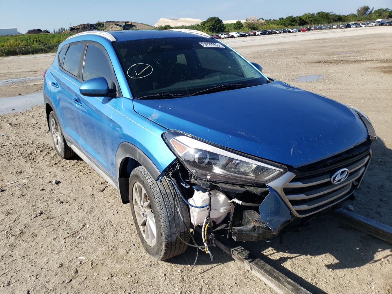 Photo 1 from auction – 2017 HYUNDAI TUCSON LIM with VIN KM8J33A44HU490750