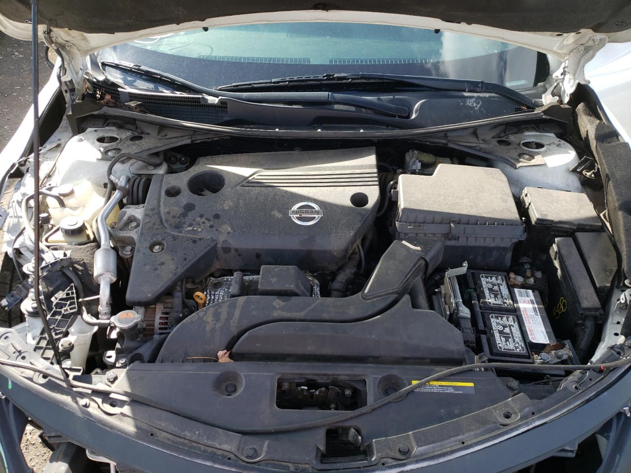 Photo 7 from auction – 2015 NISSAN ALTIMA 2.5 with VIN 1N4AL3AP0FN896083