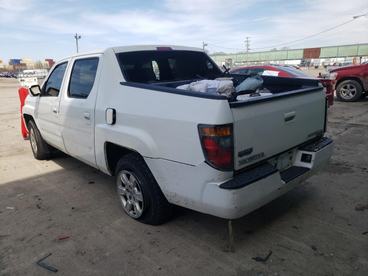 Photo 3 from auction – 2008 HONDA RIDGELINE with VIN 2HJYK16458H531971