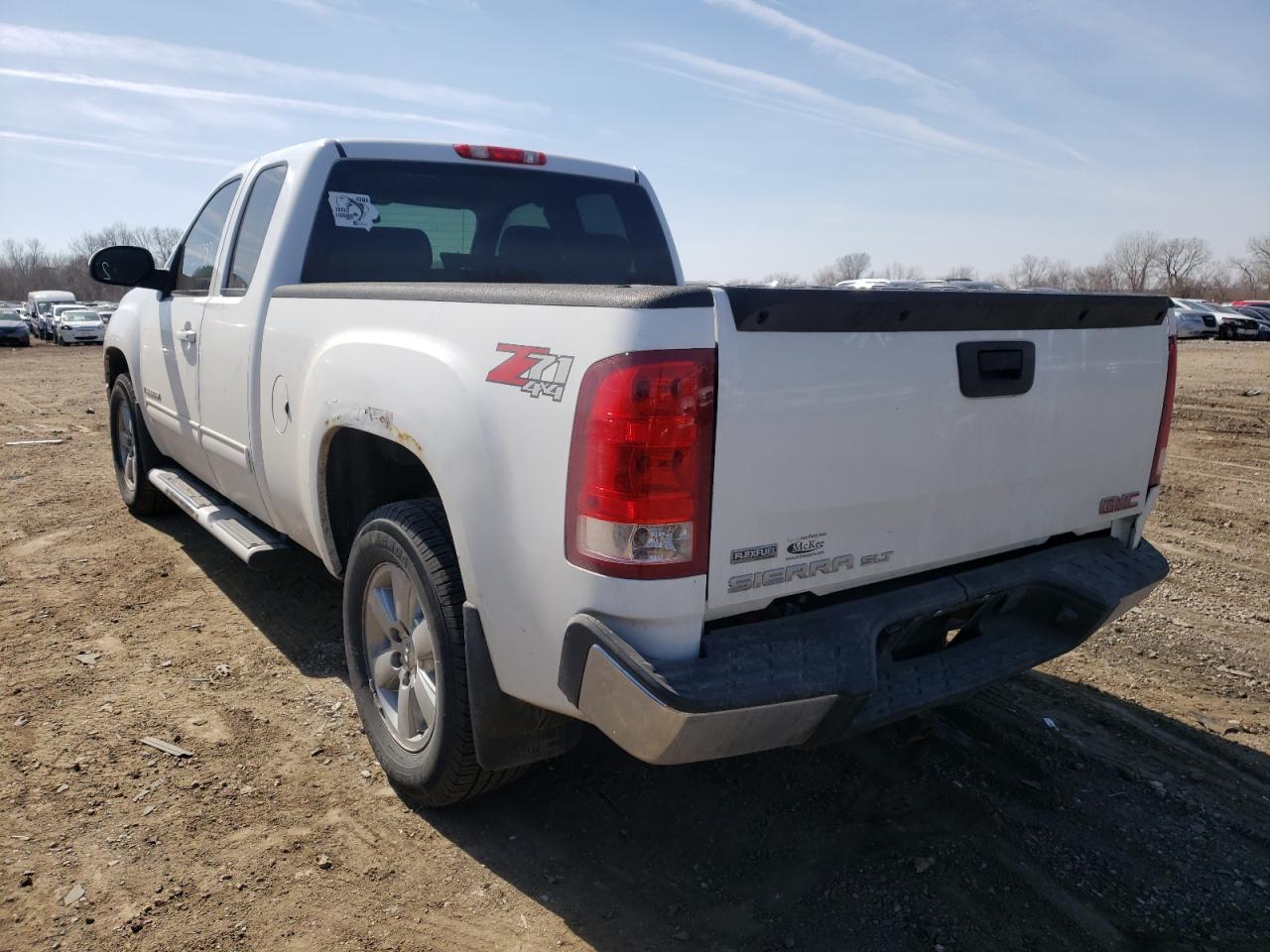 Photo 3 from auction – 2009 GMC SIERRA K15 with VIN 1GTEK39029Z115535
