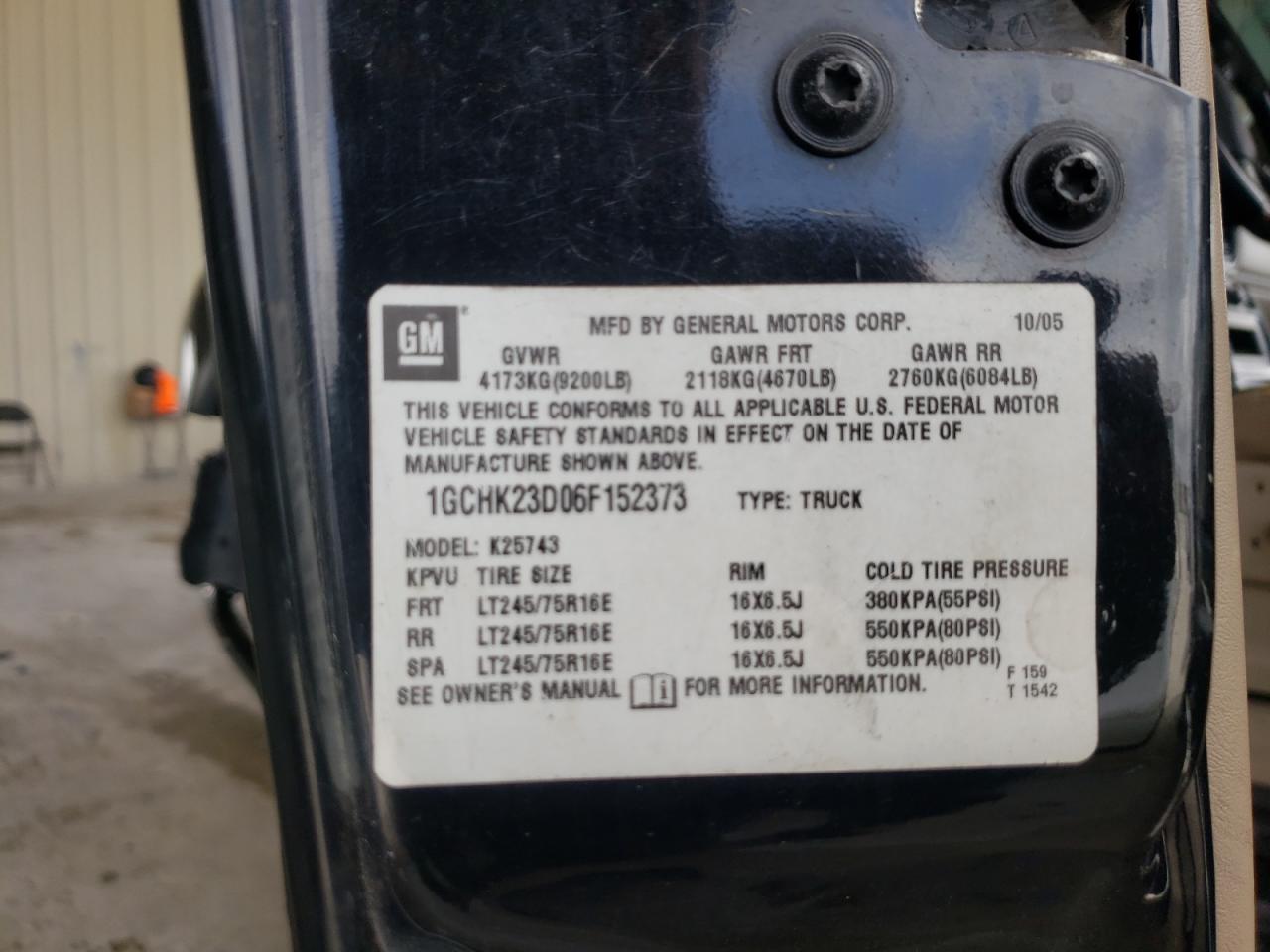 Photo 10 from auction – 2006 CHEVROLET SILVERADO with VIN 1GCHK23D06F152373