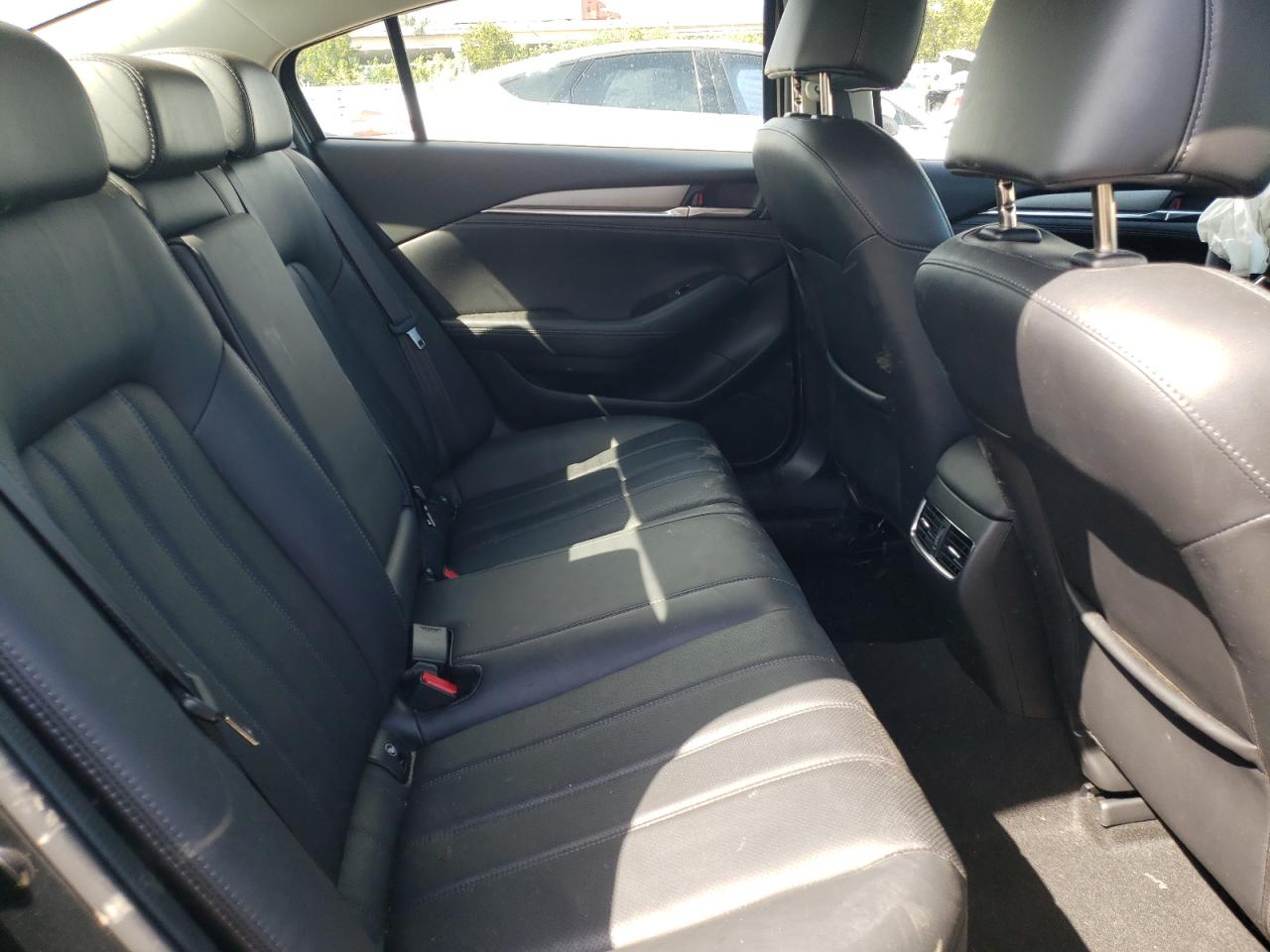 Фото 6 с аукциона – 2021 MAZDA 6 TOURING с VIN JM1GL1VM4M1608448
