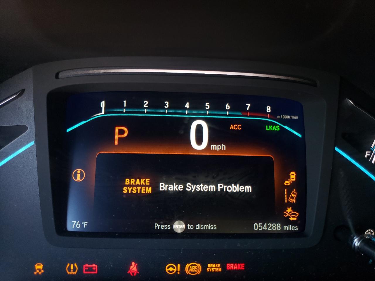 Photo 8 from auction – 2018 HONDA ODYSSEY EX with VIN 5FNRL6H77JB037066