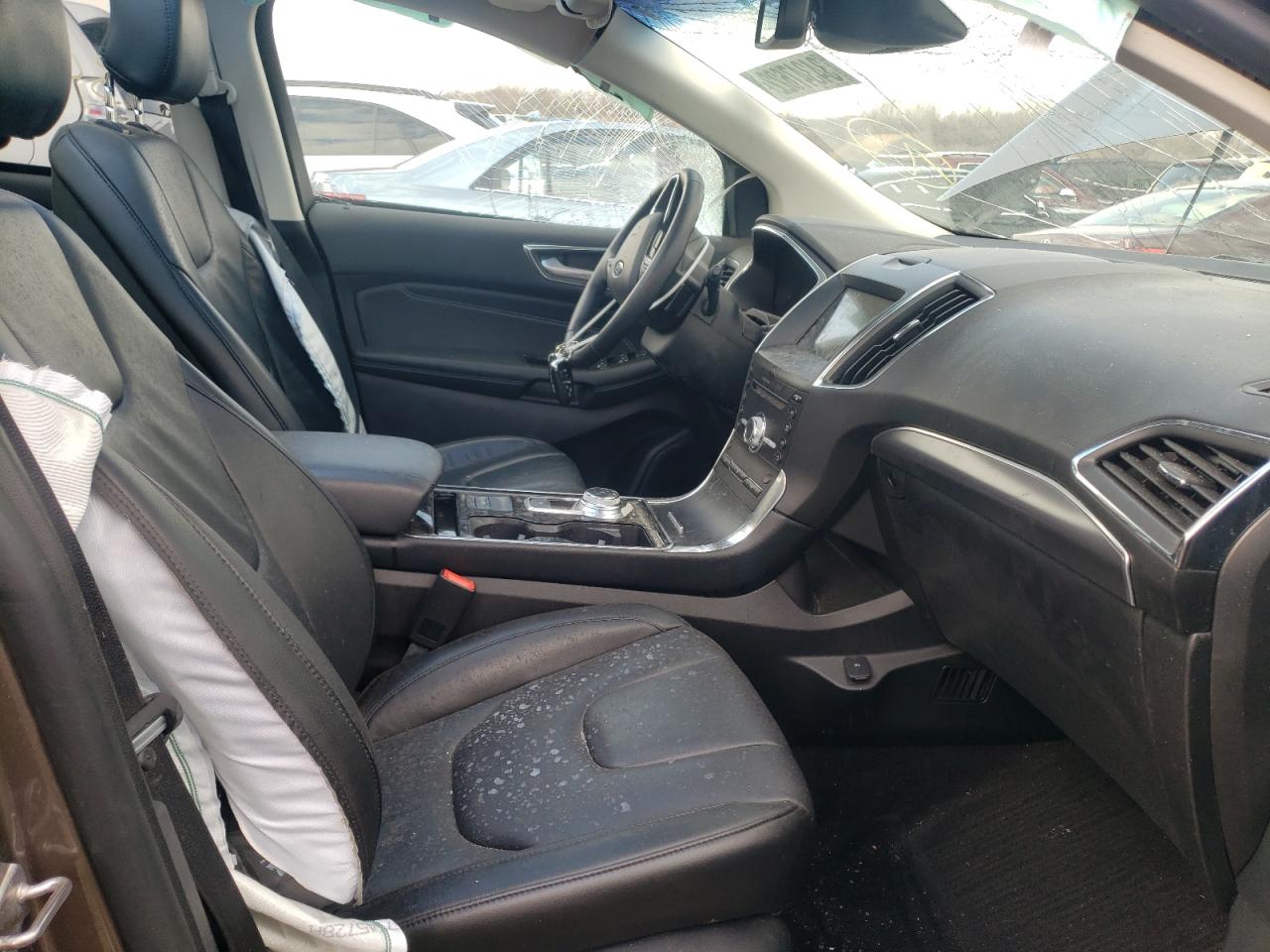 Photo 5 from auction – 2019 FORD EDGE TITAN with VIN 2FMPK4K96KBB79475