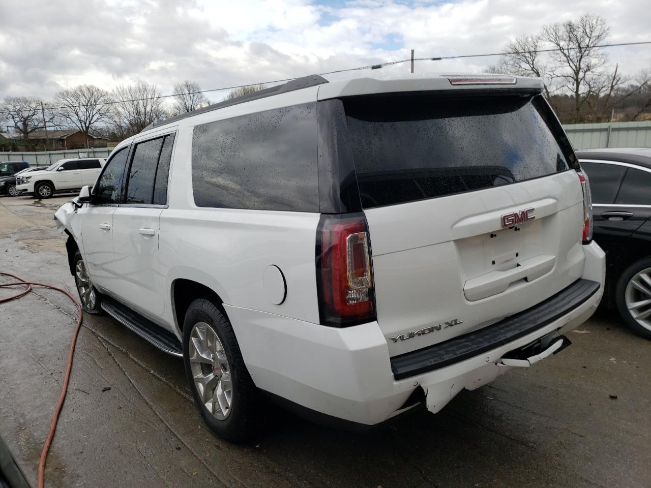 Photo 3 from auction – 2016 GMC YUKON XL K with VIN 1GKS2FKC3GR481062