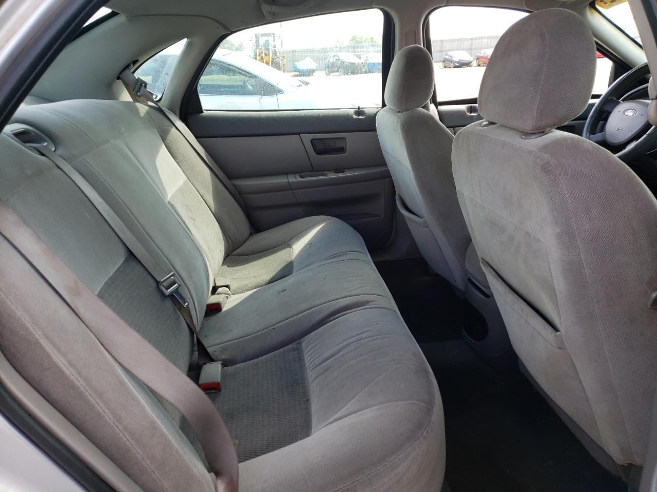 Photo 6 from auction – 2007 FORD TAURUS SE with VIN 1FAFP53U57A202618