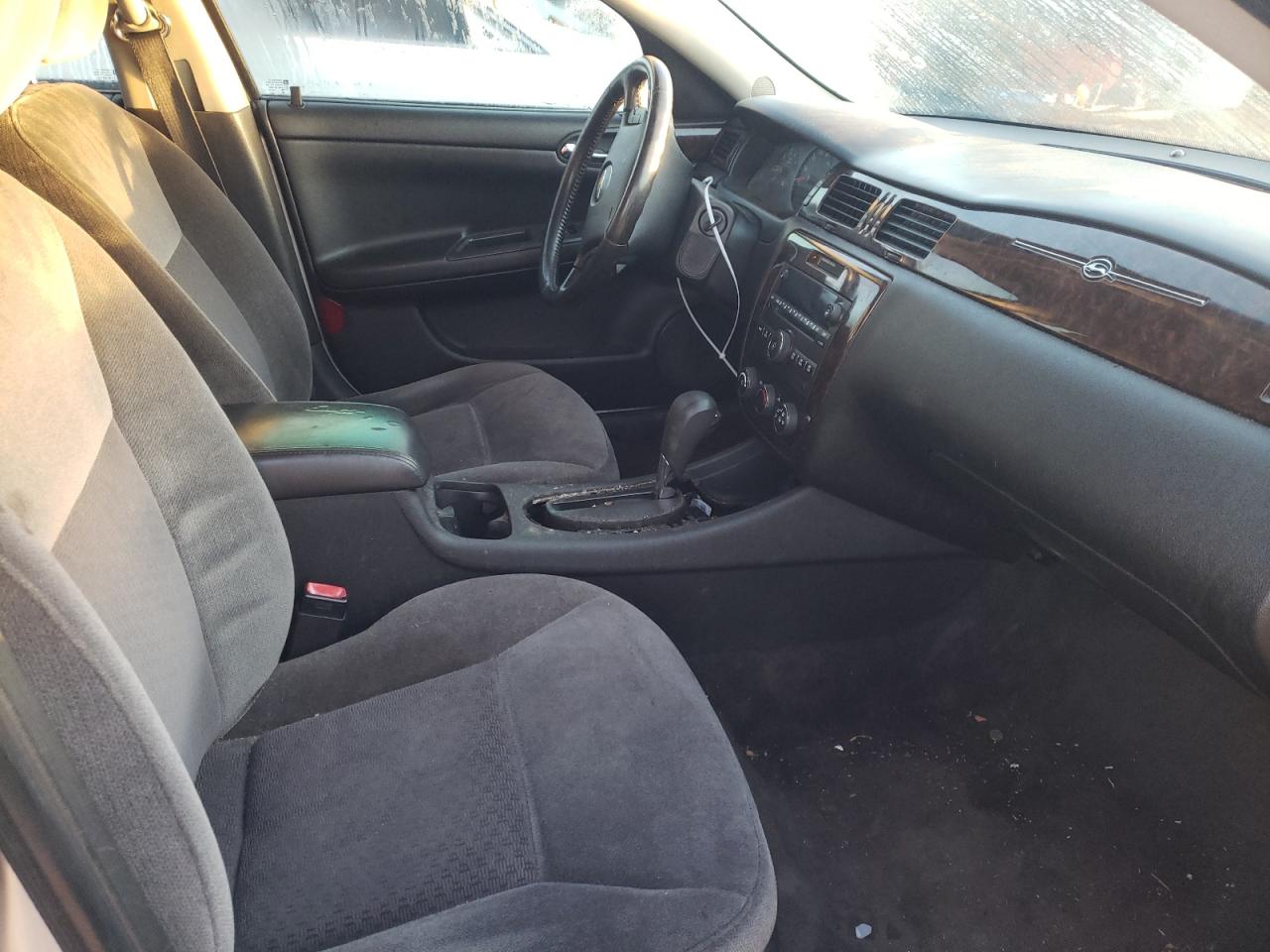 Photo 5 from auction – 2014 CHEVROLET IMPALA LIM with VIN 2G1WA5E31E1128243