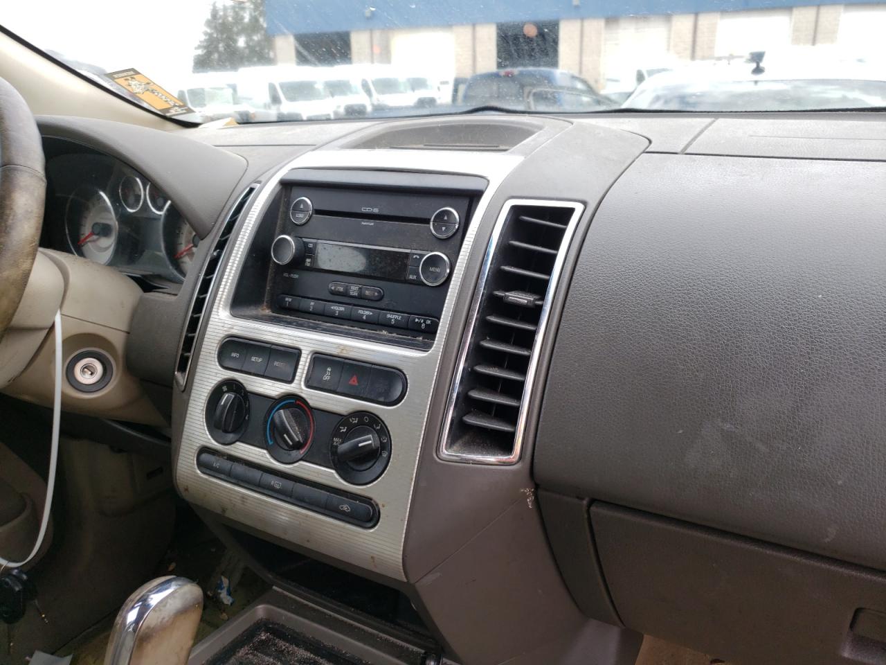 Photo 9 from auction – 2008 FORD EDGE SEL with VIN 2FMDK48C38BA42590