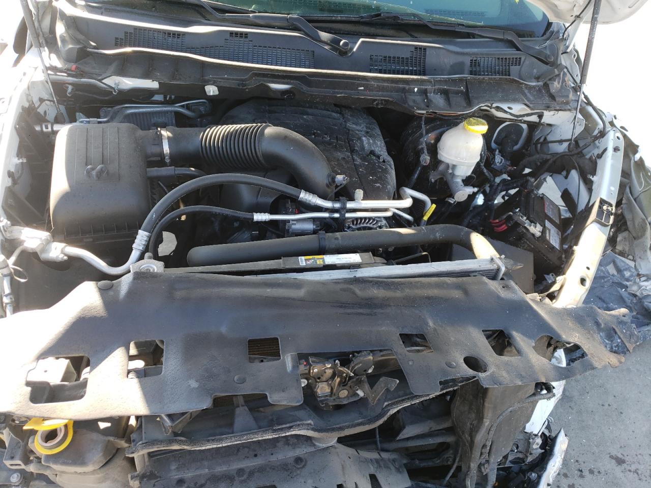 Photo 7 from auction – 2017 RAM 1500 SLT with VIN 1C6RR6TT0HS769403