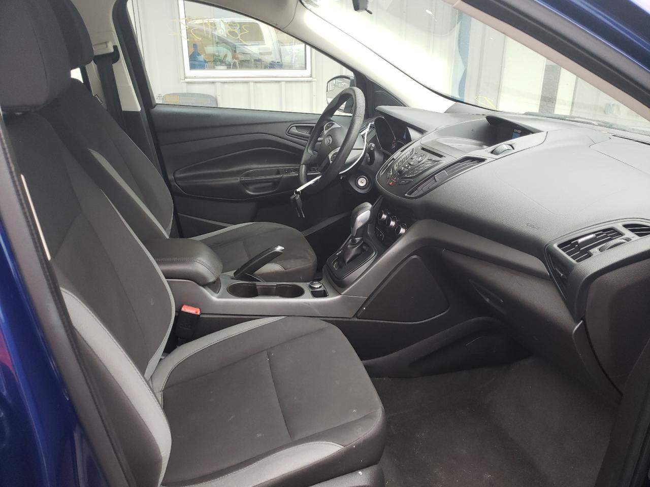 Photo 5 from auction – 2013 FORD ESCAPE S with VIN 1FMCU0F71DUB44592