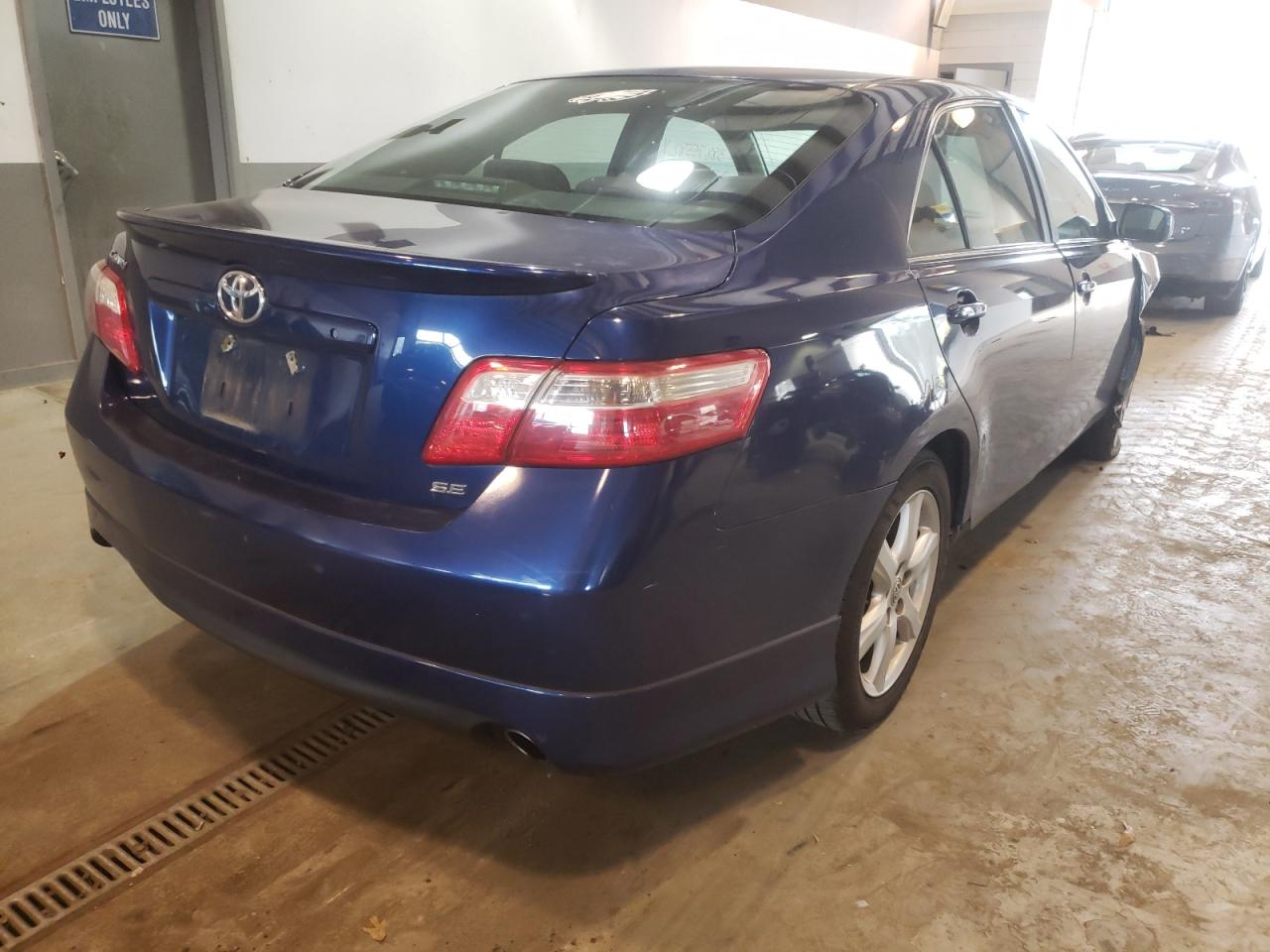 Photo 4 from auction – 2007 TOYOTA CAMRY with VIN 4T1BE46K87U007223