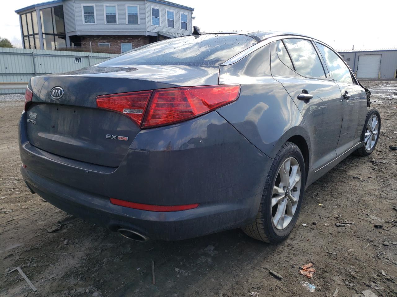 Photo 4 from auction – 2011 KIA OPTIMA EX with VIN KNAGN4A70B5169327