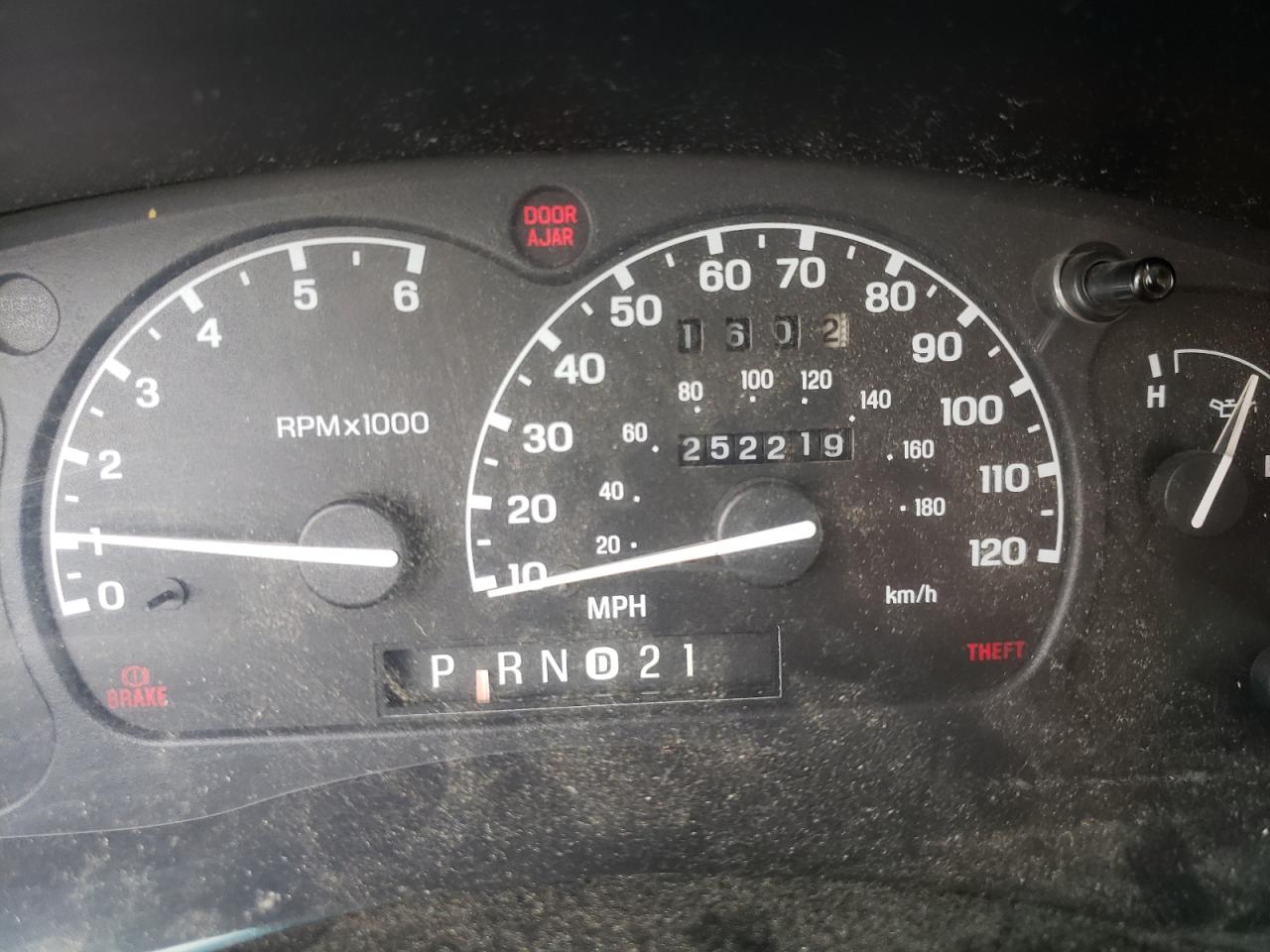 Photo 8 from auction – 1998 FORD EXPLORER with VIN 1FMZU35P8WZB16078