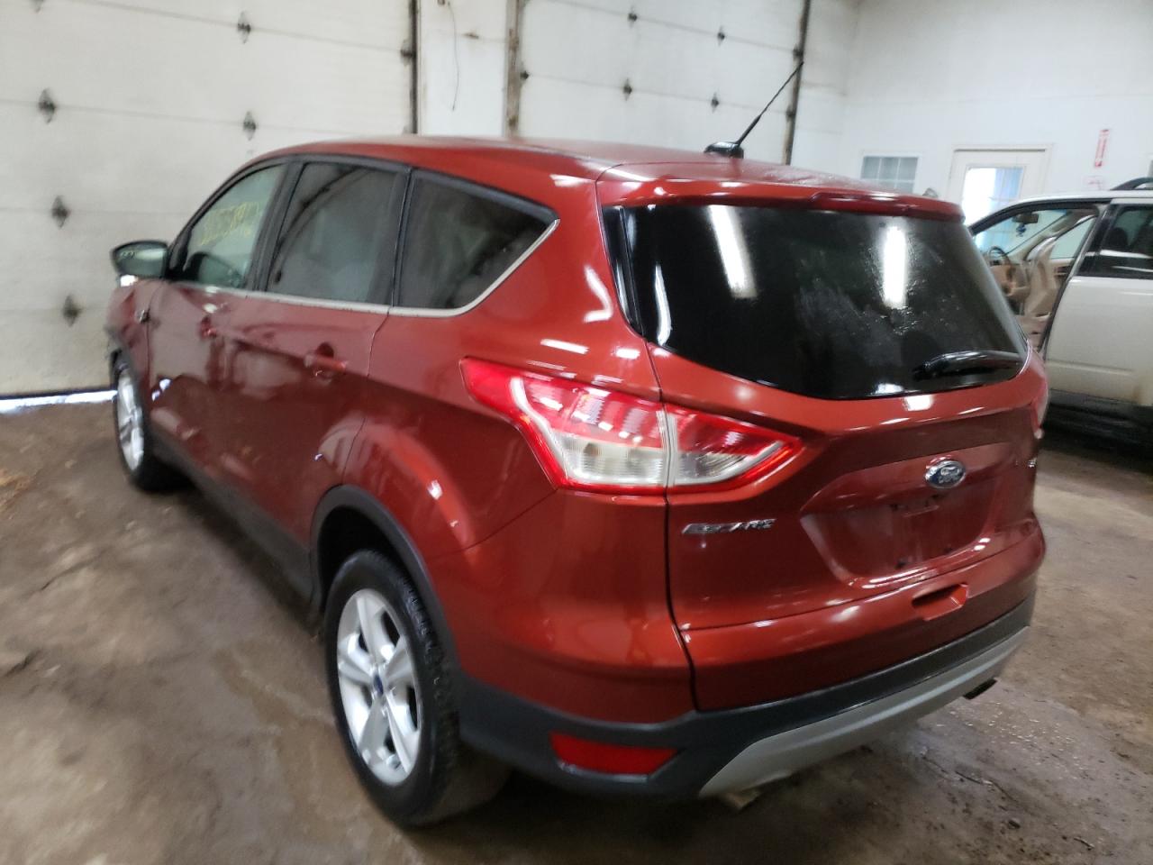 Photo 3 from auction – 2015 FORD ESCAPE SE with VIN 1FMCU0G78FUB66008