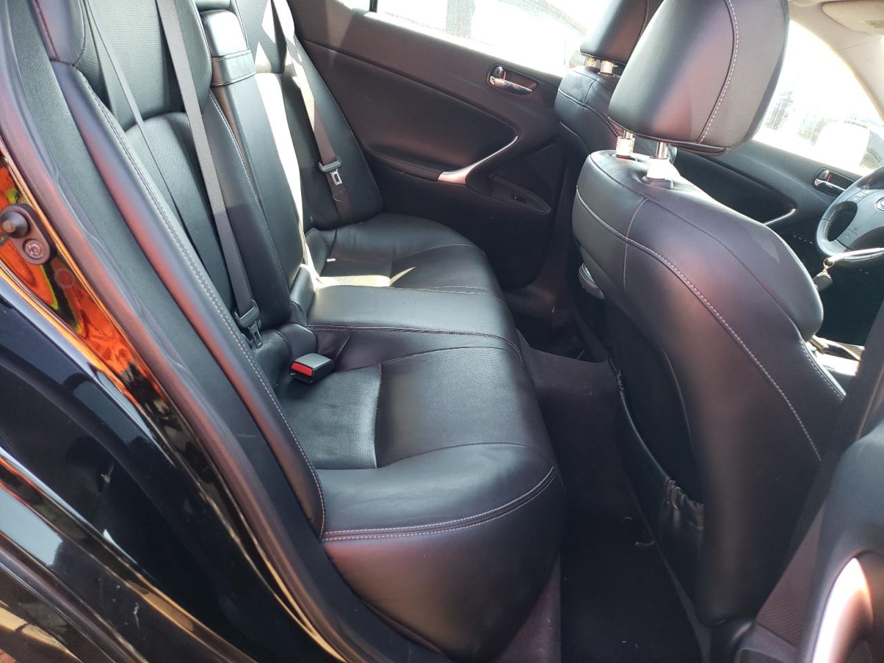 Photo 6 from auction – 2009 LEXUS IS 250 with VIN JTHCK262895034939