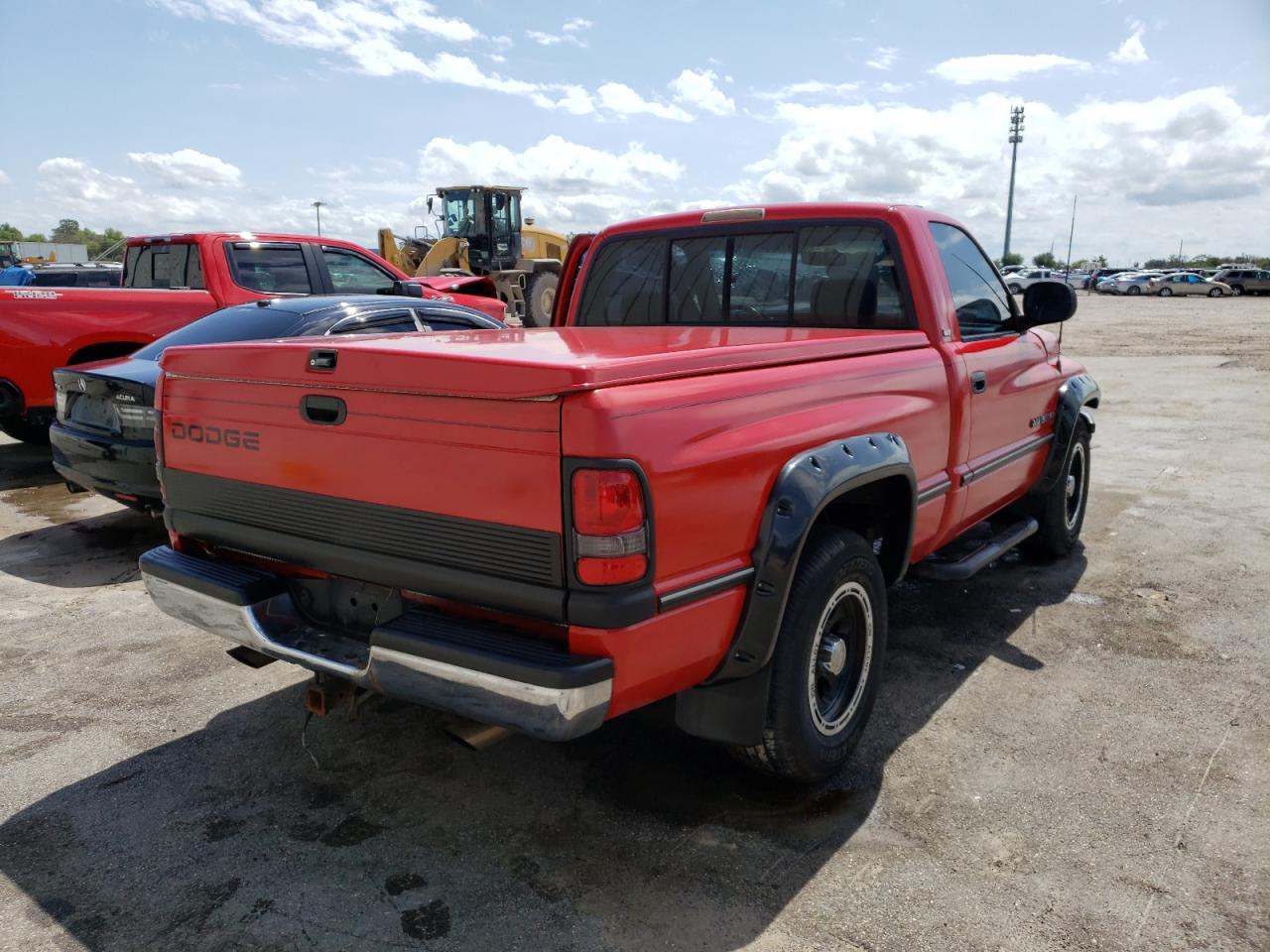 Photo 4 from auction – 1996 DODGE RAM 1500 with VIN 1B7HC16Y5TS713532