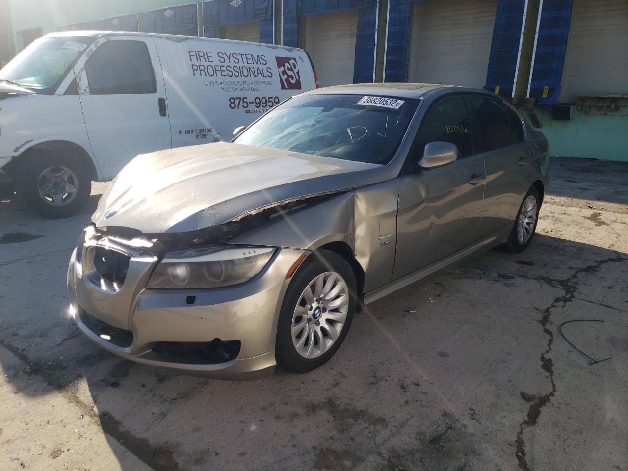 Photo 2 from auction – 2009 BMW 328 XI with VIN WBAPK73529A452464