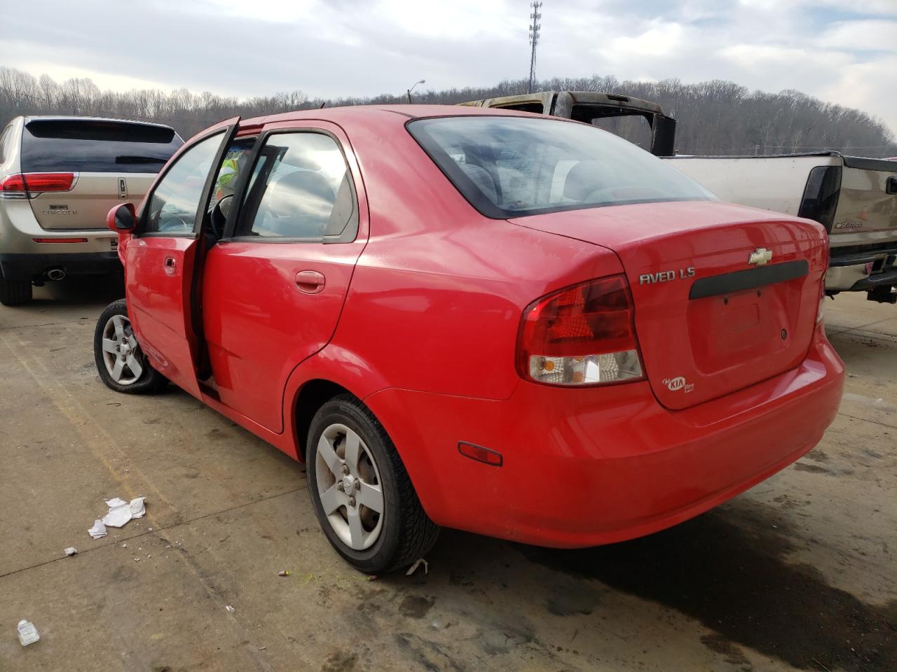 Photo 3 from auction – 2005 CHEVROLET AVEO with VIN KL1TD52645B315838