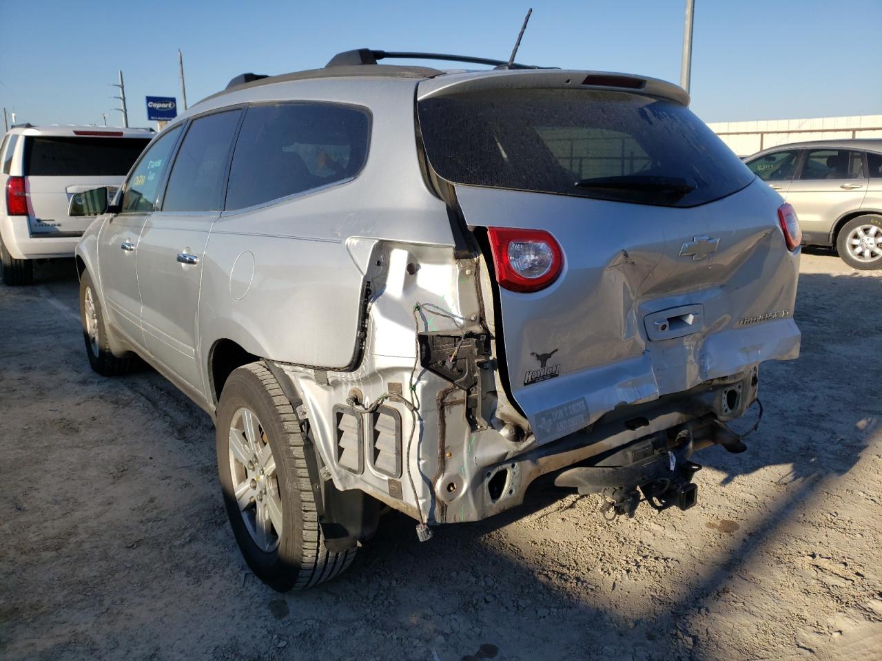 Photo 3 from auction – 2012 CHEVROLET TRAVERSE L with VIN 1GNKRJED8CJ303744