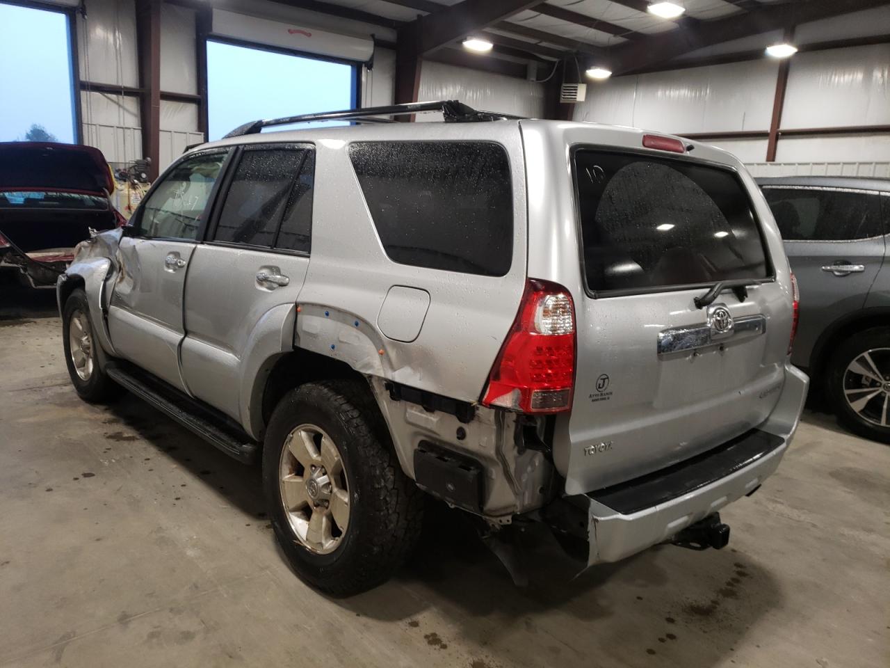 Photo 3 from auction – 2008 TOYOTA 4RUNNER SR with VIN JTEZU14R18K014379