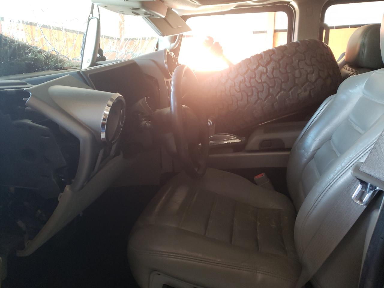 Photo 5 from auction – 2003 HUMMER H2 with VIN 5GRGN23U93H138635