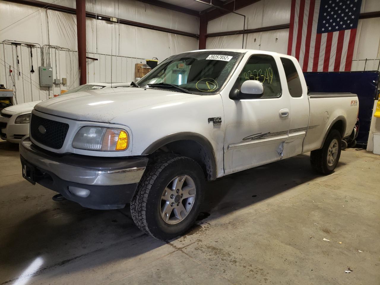 صورة رقم 2 من المزاد - 2002 FORD F150 مع VIN 1FTRX18LX2NA56749