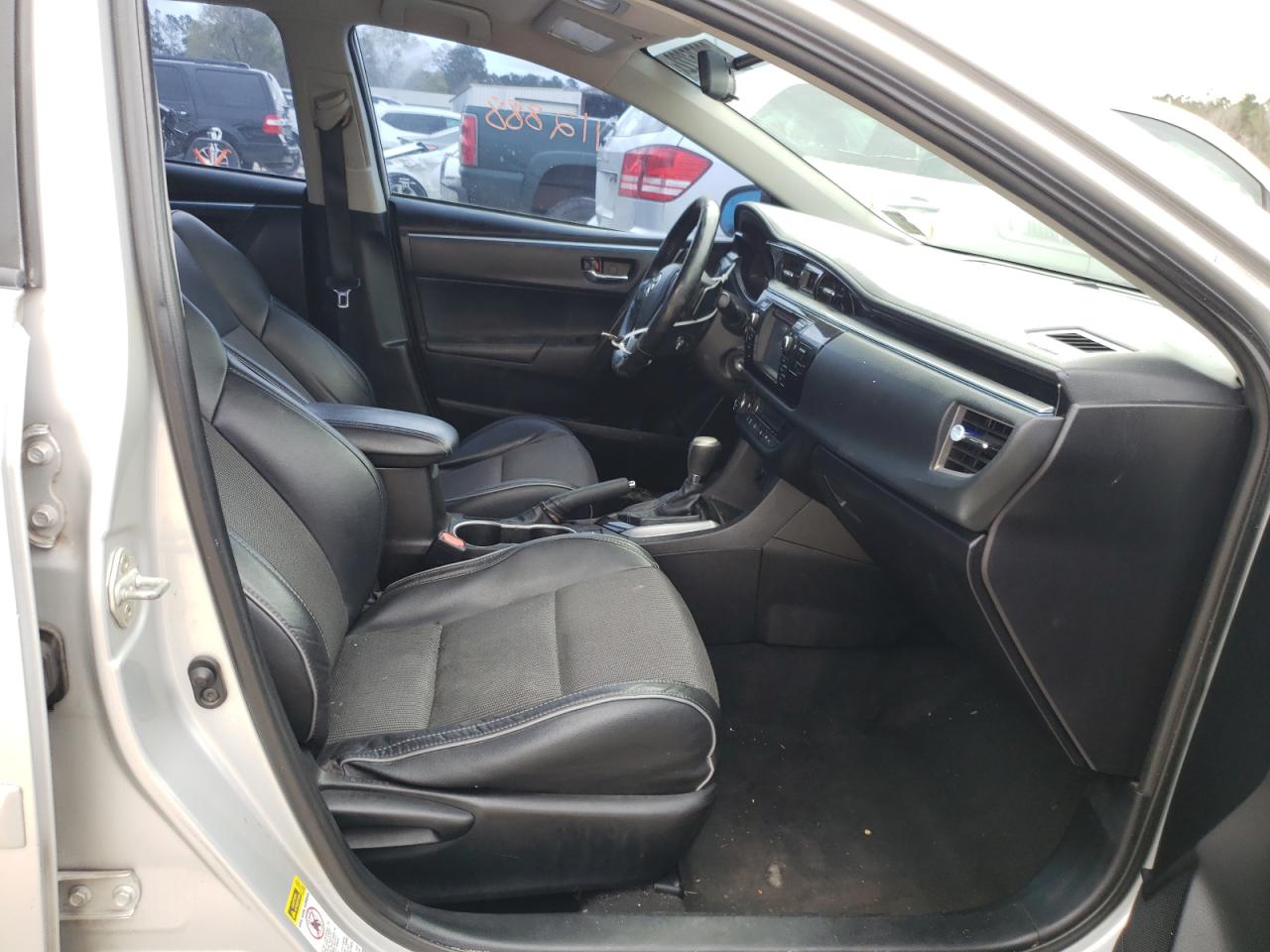 Photo 5 from auction – 2016 TOYOTA COROLLA L with VIN 5YFBURHE7GP447832